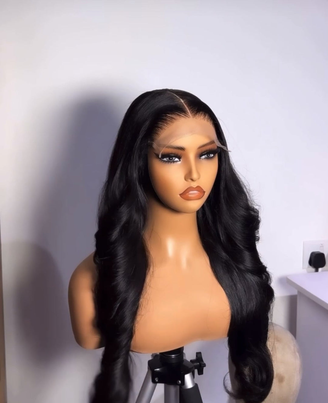 WAVY WIGS COLLECTION