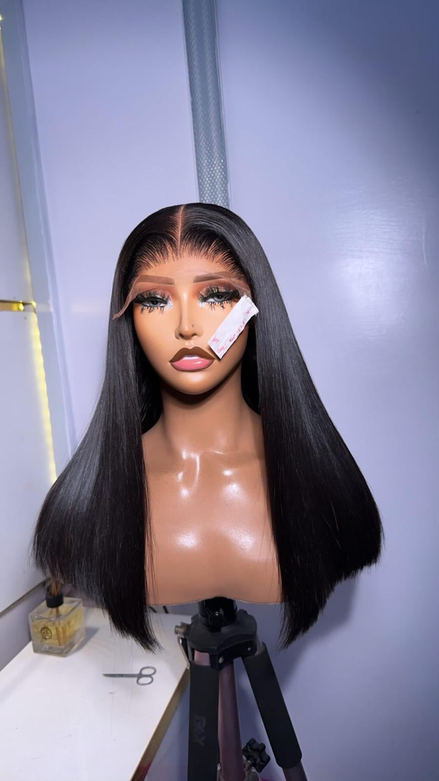 WIG GRACIOUS - Transparent Swiss Lace